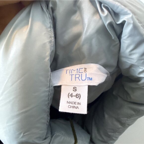 Time And Tru Womens Light Gray Puffer Jacket S (4-6) Recycled Polyester & Nylon - Picture 3 of 5